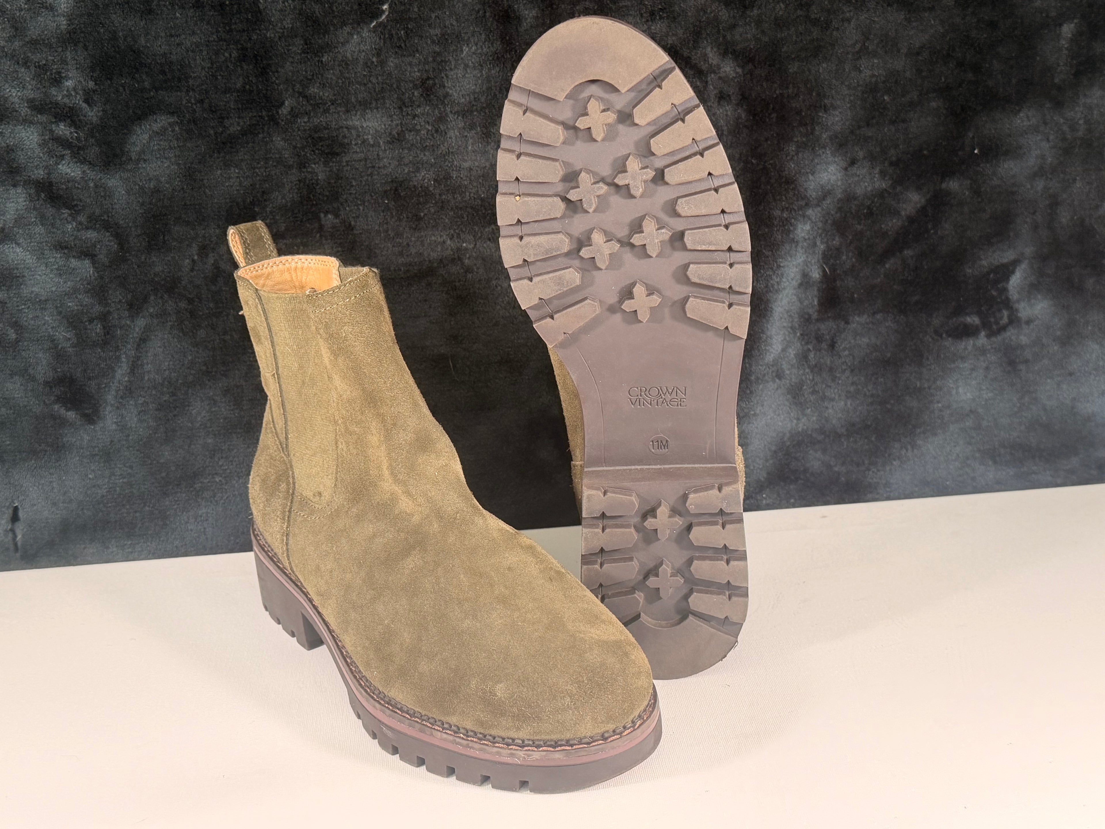 Crown Vintage Chelsea Dark Green Boots Men Size 11 *used*