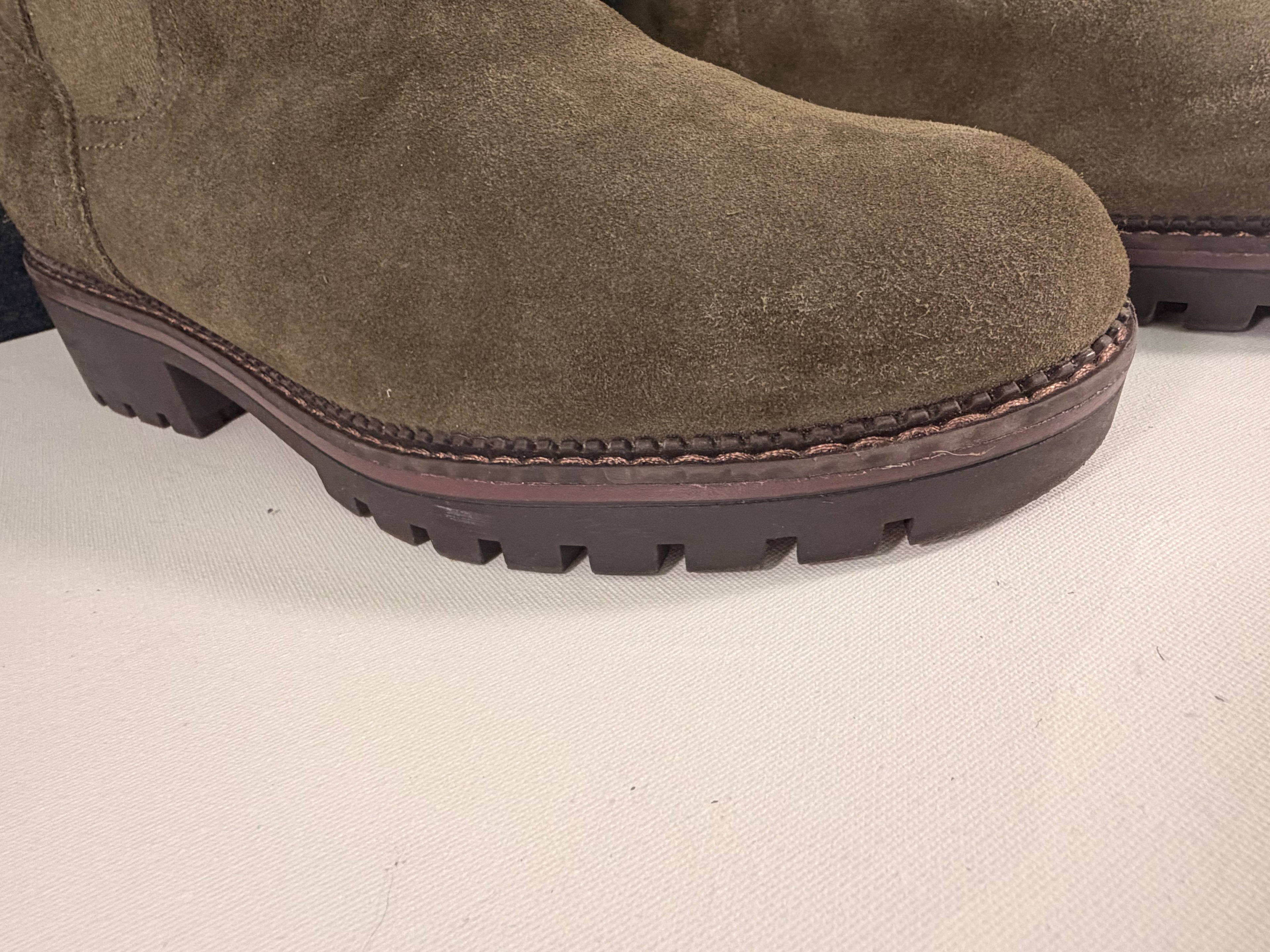 Crown Vintage Chelsea Dark Green Boots Men Size 11 *used*